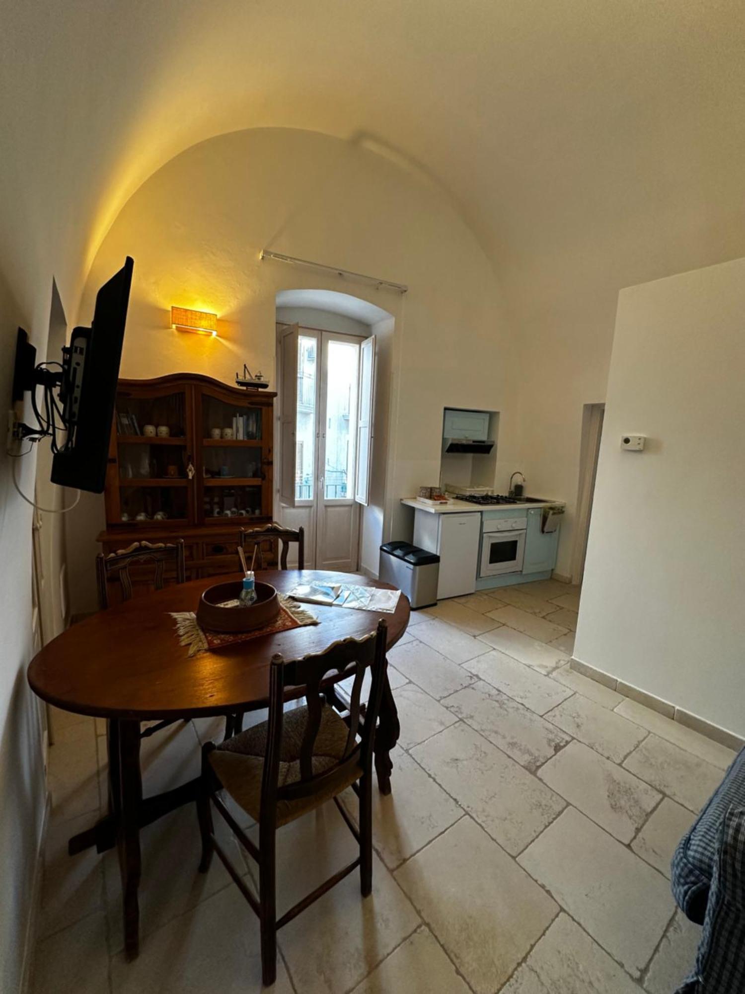 Casa Vacanze San Salvatore Centro Storico מונופולי מראה חיצוני תמונה